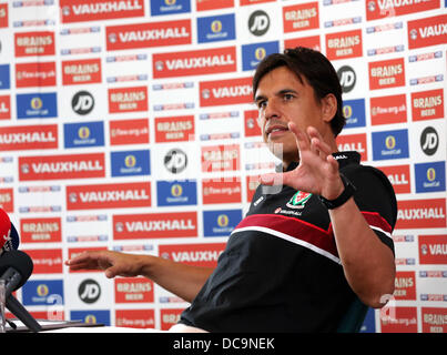 Cardiff, UK, im Bild Dienstag, 13. August 2013: Manager Chris Coleman Re: Football Association of Wales Pressekonferenz vor Wales internationale Freundschaftsspiel gegen Nordirland am St Davids Hotel, Cardiff, Südwales, UK. Bildnachweis: D Legakis/Alamy Live-Nachrichten Stockfoto