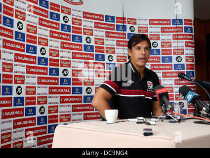 Cardiff, UK, im Bild Dienstag, 13. August 2013: Manager Chris Coleman Re: Football Association of Wales Pressekonferenz vor Wales internationale Freundschaftsspiel gegen Nordirland am St Davids Hotel, Cardiff, Südwales, UK. Bildnachweis: D Legakis/Alamy Live-Nachrichten Stockfoto