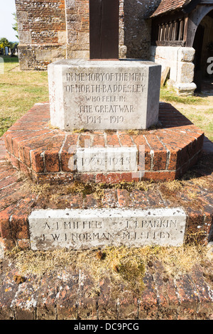 Denkmal für die Männer von Norden Baddesley fielen im Großen Krieg 1914-1919, St. Johannes der Täufer Kirche, in der Nähe von Romsey, Southampton, Hants Südengland Stockfoto