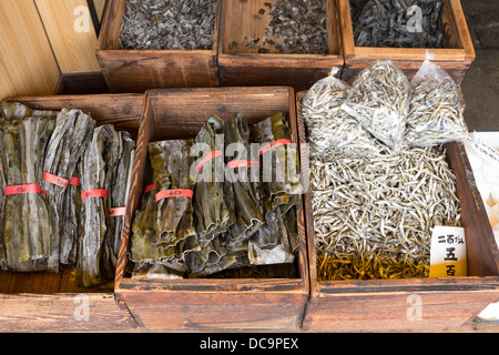 Getrocknete Algen und Bonito-Flocken Kyoto Japan Stockfoto