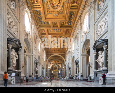 Kirchenschiff, päpstlichen Erzbasilika San Giovanni in Laterano, Arcibasilica Papale di San Giovanni in Laterano, Rom, Italien Stockfoto