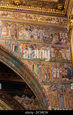 Mosaike auf dem Bogen des Kirchenschiffs, Basilica di Santa Maria Maggiore, Rom, Italien Stockfoto