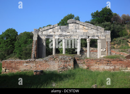 Apollonia, Illyrien, eine antike griechische Stadt in Albanien. Die Tempelruinen, Denkmal der Agonothetes Stockfoto