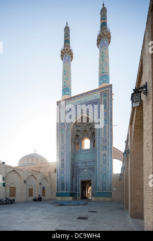 Eingang Portal, Freitagsmoschee, Yazd, Iran Stockfoto