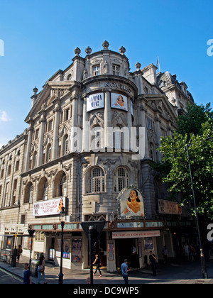 Fassade des Theaters Novello, West End Theater am Aldwych, City of Westminster Stockfoto