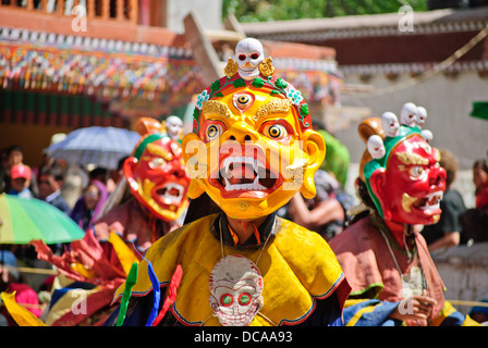 Gelbe Maske in den traditionellen maskierten Tanz der Hemis Kloster Stockfoto