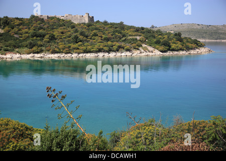 Burg von Ali Pasha Tepelene in die Bucht von Porto Palermo zwischen Qeparo und Himare, Ionisches Meer, südlich von Albanien Stockfoto