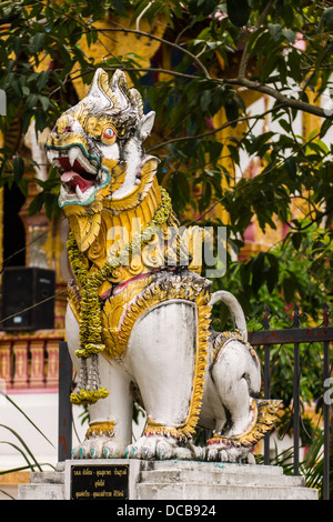 Die Statue von Singha Thai-Stil Stockfoto