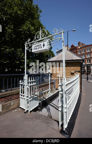 viktorianische Damen Toiletten Smithfield London England UK Stockfoto