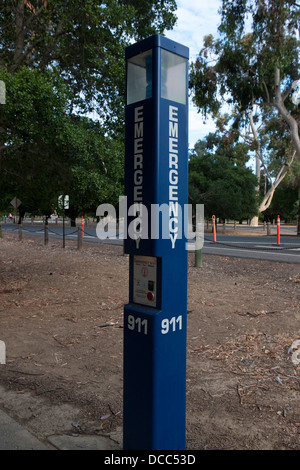 Campus Notruf 911 Telefon Sicherheit Kiosk, Stanford Stockfoto