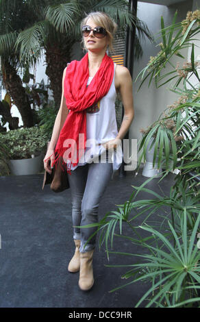 Bojana Novakovic lässt das Avalon Hotel in Beverly Hills. Die