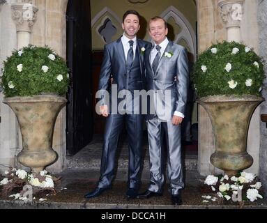 Alan Hughes, Karl Broderick Alan Hughes und Karl Broderick Hochzeit in The Unitarian Church St. Stephens Green Dublin, Irland - 30.09.11. Stockfoto