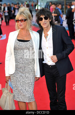 Pattie Boyd und Ronnie Holz George Harrison UK Film-Premiere bei der BFI Southbank - Ankünfte statt. London, England - 02.10.11 Stockfoto