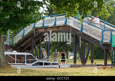 Brücke über die Schleuse Plau am See, Mecklenburg-West Pomerania, Deutschland Stockfoto