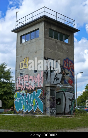 Die Überreste eines Wachturms an der ehemaligen innerdeutschen Grenze Stockfoto