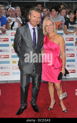 Jane Torvill und Christopher Dean 2011 Pride Of Britain Awards statt im Grosvenor House - Ankünfte. London, England - 03.10.11 Stockfoto