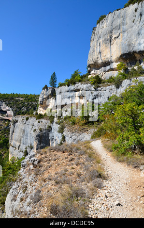 Gorges De La Nesque, gelegen in den Bergen des Vaucluse zwischen Monieux und Méthamis, in Provence-Alpes-Côte d ' Azur, Frankreich. Stockfoto