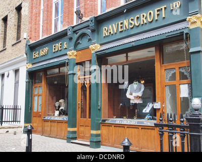 London-Schaufenster Barristers Perücken zu verkaufen und Stockfoto
