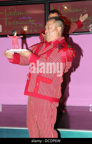 Hong Kong, China. 13. August 2013. Eine Wachsfigur des Schauspielers Eric Tsang ist auf Dienstag, 13. August 2013 enthüllt bei Madame Tussauds in Hong Kong, China. © TopPhoto/Alamy Live-Nachrichten Stockfoto