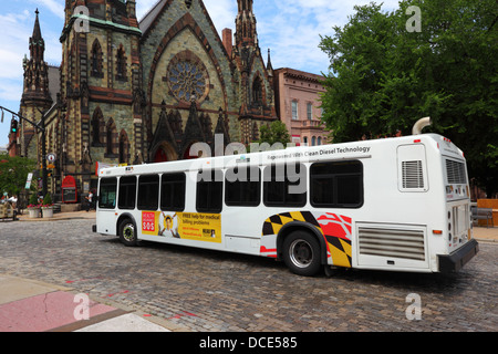 Maryland Transit Association betrieben clean-Diesel-Technologie angetrieben Linienbus, Baltimore City, Maryland, USA Stockfoto