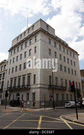 Krankenpflege und Geburtshilfe Rat 23 Portland Place London England UK Stockfoto