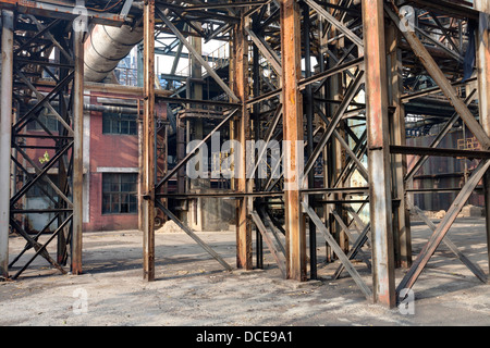 Eine alte verlassene Stahlwerk Stockfoto