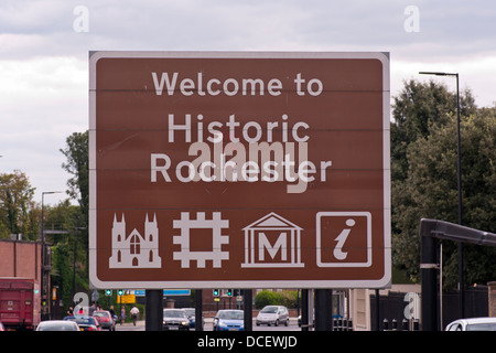 Willkommen im historischen Rochester Zeichen Kent UK Stockfoto