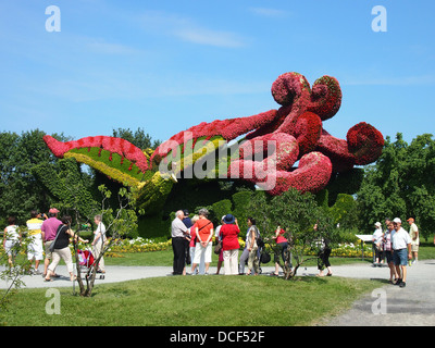 Touristen auf Montreal Mosaicultures Show Stockfoto