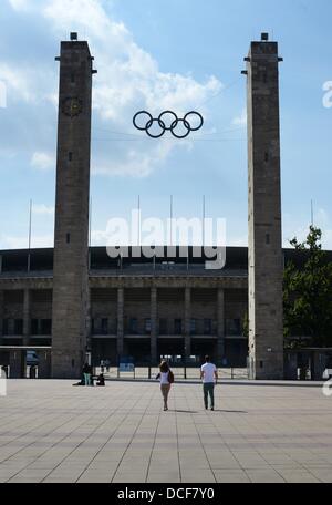 Berlin, Deutschland. 15. August 2013. Blick auf das Olympiastadion in Berlin, Deutschland, 15. August 2013. Foto: Jens Kalaene/Dpa/Alamy Live News Stockfoto