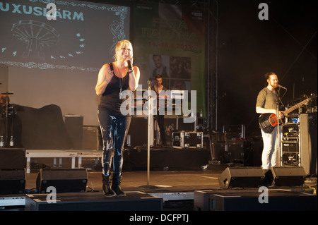 Musik-Band "LuxusLärm" deutsche Sterne Band auf Festival'Fiesta Italiana "Homburg 16.08.2013 Stockfoto