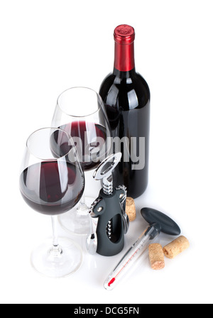 Flasche Rotwein, Gläser, Korkenzieher, Korken und Thermometer. Isoliert auf weißem Hintergrund Stockfoto