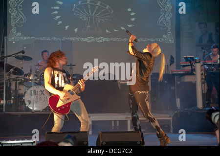 Deutsche Star Band Luxuslärn auf das fest "Festa Italiana" Homburg 16.08.2013 Stockfoto