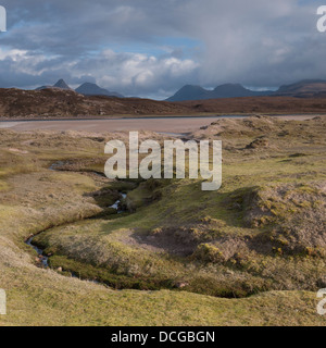 Die Küstenlandschaft der Inverpolly National Nature Reserve in Assynt auf North West Küste von Schottland UK Stockfoto