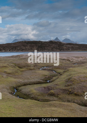 Die Küstenlandschaft der Inverpolly National Nature Reserve in Assynt auf North West Küste von Schottland UK Stockfoto