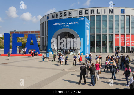 Eingang Süd Handel Messe IFA "Internationale Funkausstellung", Consumer Electronics Messe, Berlin Stockfoto