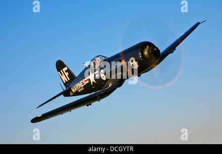 Eine Vought F4U-5N Corsair Flugzeuge in VMF (N)-513 Markierungen von The Flying Nightmares, kristallklaren Seen, Montana. Stockfoto