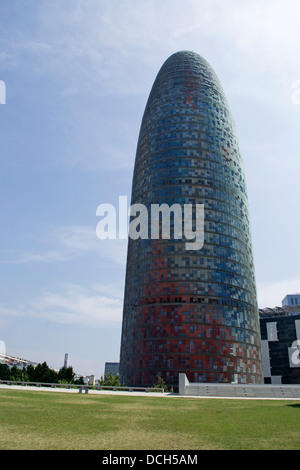 Der Torre Agbar, 38-geschossige Hochhaus befindet sich in der Nähe von Plaça de Les Glories, Barcelona, Katalonien, Spanien, Stockfoto