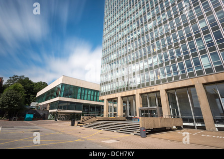 Sheffield University Arts Tower (1965) von Gollins, Melvin, Ward und Partner entworfen. Stockfoto