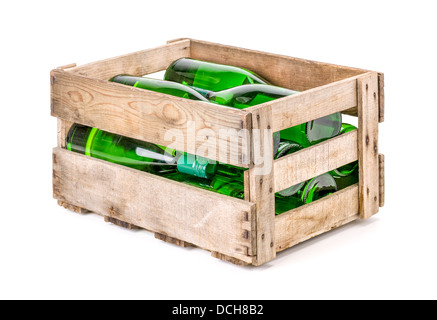 Jahrgang Wein Holzkiste gefüllt mit weißen Weinflaschen Stockfoto