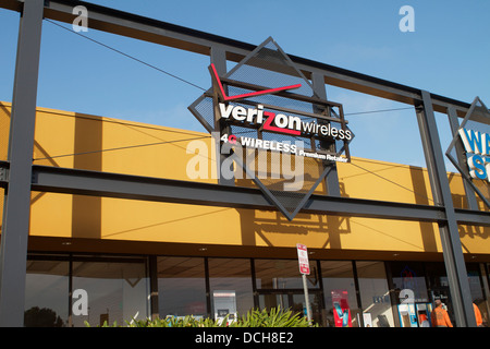 Das äußere eines Verizon wireless Store in Santa Ana, Kalifornien USA Stockfoto