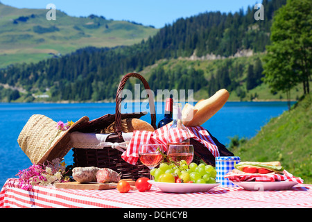 Picknick in Französische Alpen Stockfoto