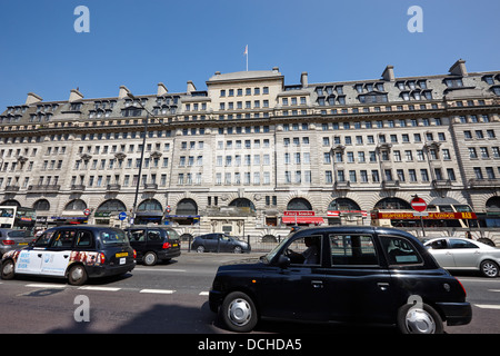 Chiltern Court Luxuswohnungen über Baker street Tube Station und Marylebone Road London England UK Stockfoto