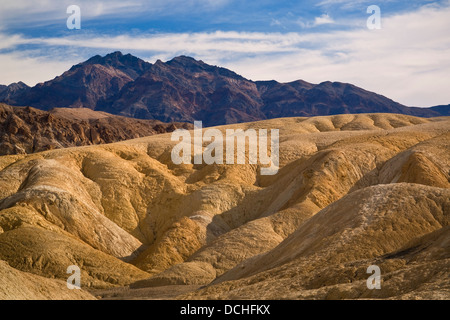 Erodierten Hügel, Twenty Mule Team Canyon, Death Valley Nationalpark, Kalifornien Stockfoto