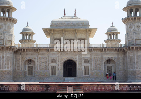 Itimad-Ud-Daulah Grabmal (Baby Taj) - Agra, Indien Stockfoto