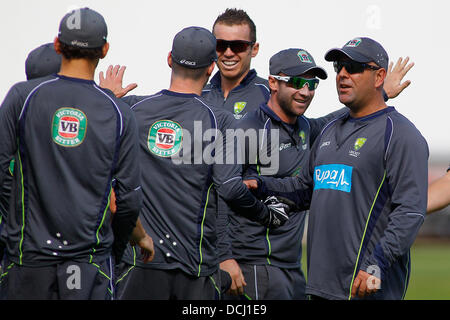 LONDON, ENGLAND - August 19: Head Coach Darren Lehmann während des offiziellen Trainings vor der 5. Investec Ashes Cricket-Match zwischen England und Australien gespielt auf der Kia Oval Cricket Ground am 19. August 2013 in London, England. (Foto von Mitchell Gunn/ESPA) Stockfoto