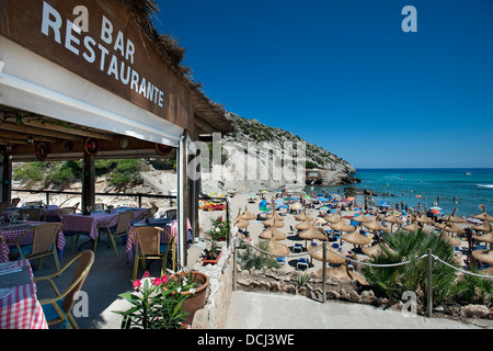 Beach Bar Restaurant Cala Barques, Cala San Vicente, Mallorca, Balearen, Spanien Stockfoto