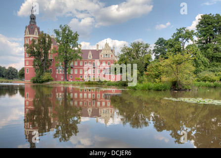 Neuen Schloss, Bad Muskau, Muskauer Park, Fuerst Pueckler Park, Muskauer Park, Bad Muskau, Sachsen, Deutschland Stockfoto