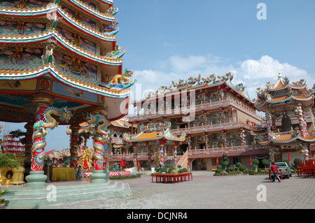 Ang Sila chinesischen Tempel oder Wihan Thep Sathit Phra Kitti Chaloem - Nacha Sa Thai Chue Schrein Stockfoto