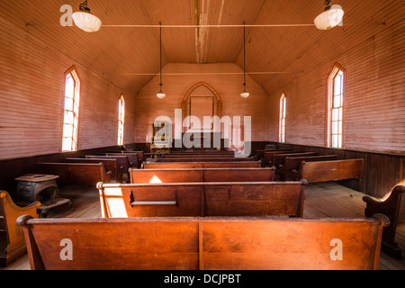 Innenraum der methodistischen Kirche, Bodie State Historic Park, Kalifornien USA Stockfoto