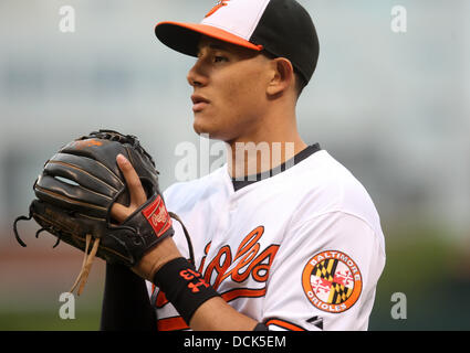 Baltimore, MD, USA. 19. August 2013. Baltimore Orioles dritte Baseman Manny Machado (13). Tampa Bay Rays gegen Baltimore Orioles an Oriole Park at Camden Yards am 19. August 2013 in Baltimore, Maryland. Foto: Mike Buscher/Cal Sport Media © Csm/Alamy Live-Nachrichten Stockfoto